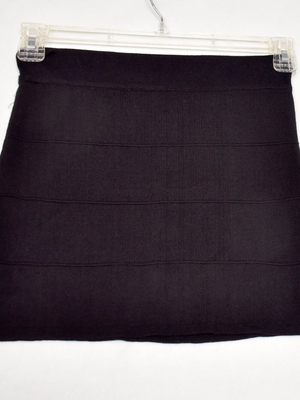 Verty Women's Mini Skirt Black Textured Pull On Stretch One Size